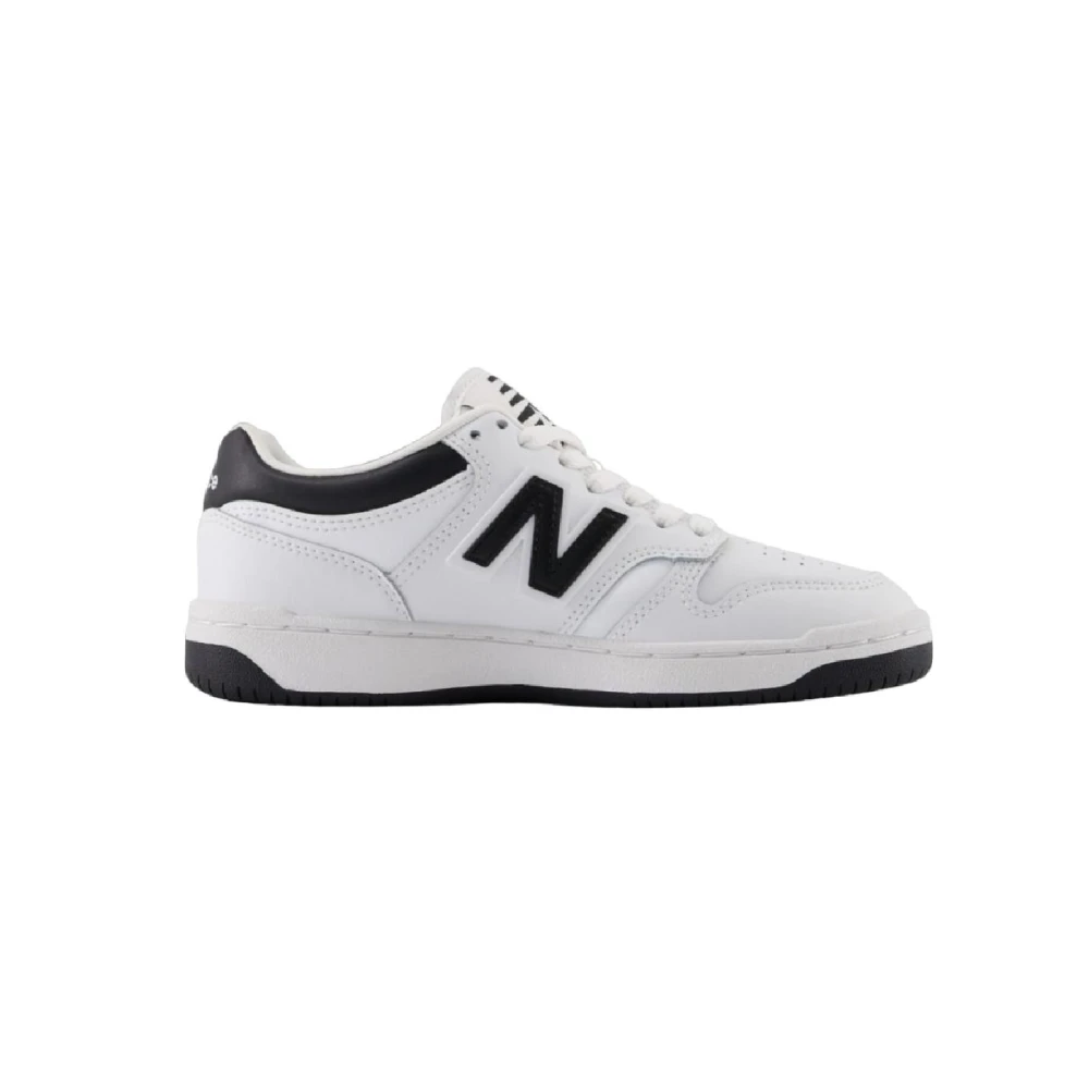 New Balance Gsb480Bk Sneaker - Modern och Livfull Design White, Pojke