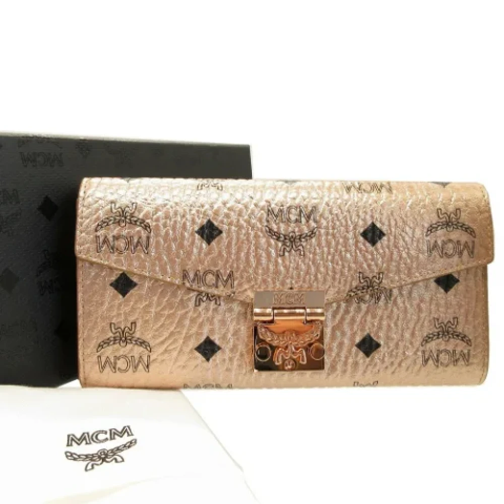 MCM Pre-owned Leather wallets Yellow Dames