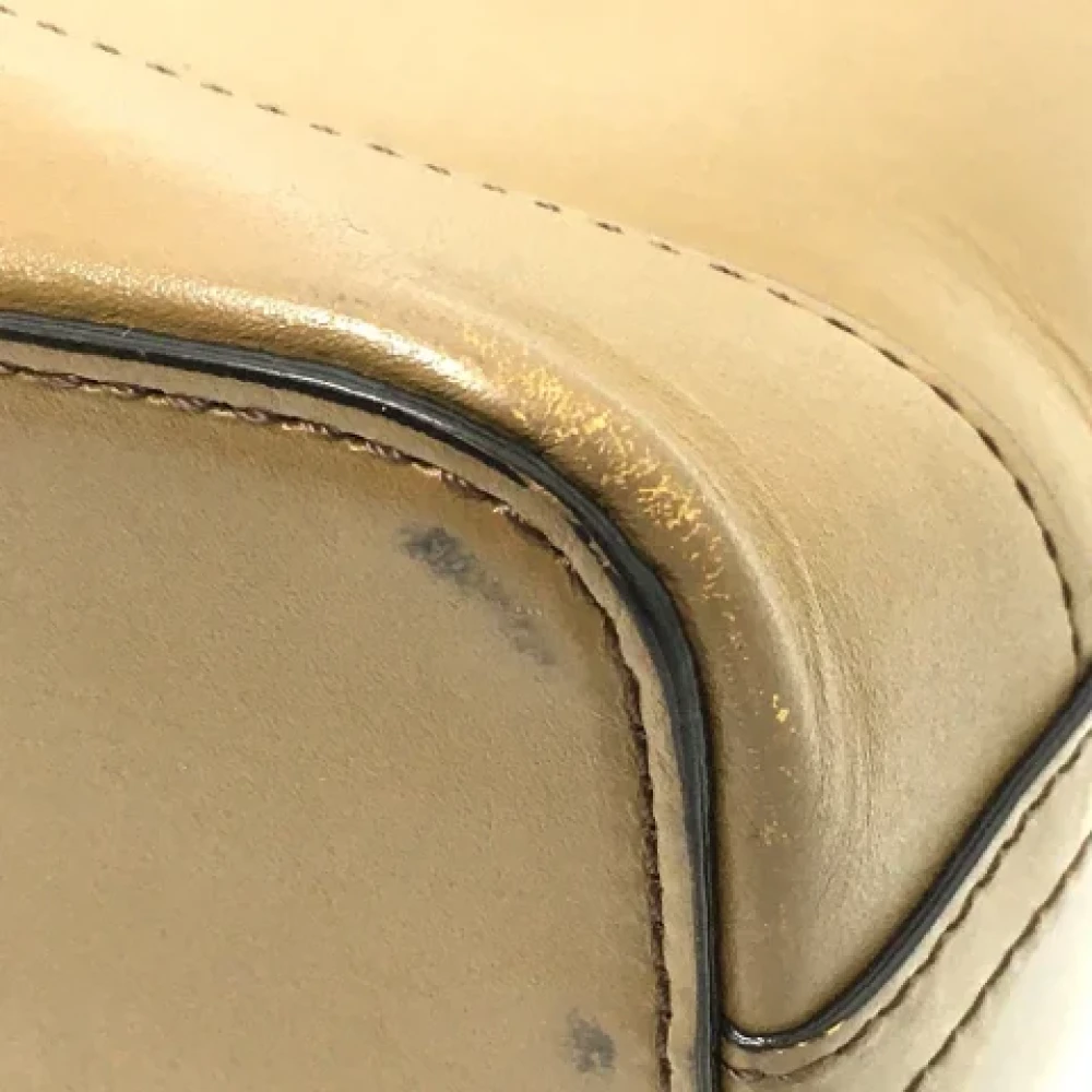 Burberry Vintage Pre-owned Leather shoulder-bags Brown Dames