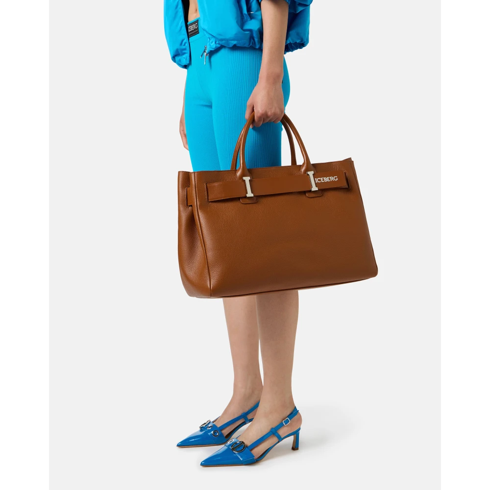 Iceberg Willer leren maxi shopper tas in coccio kleur met gladleren gesp en zilveren details Brown Dames