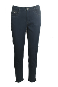 Jeans attillati
