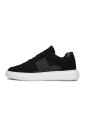 zwarte-suede-lage-sneakers