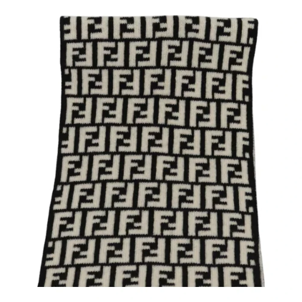 Fendi Vintage Pre-owned Wool scarves Black Dames