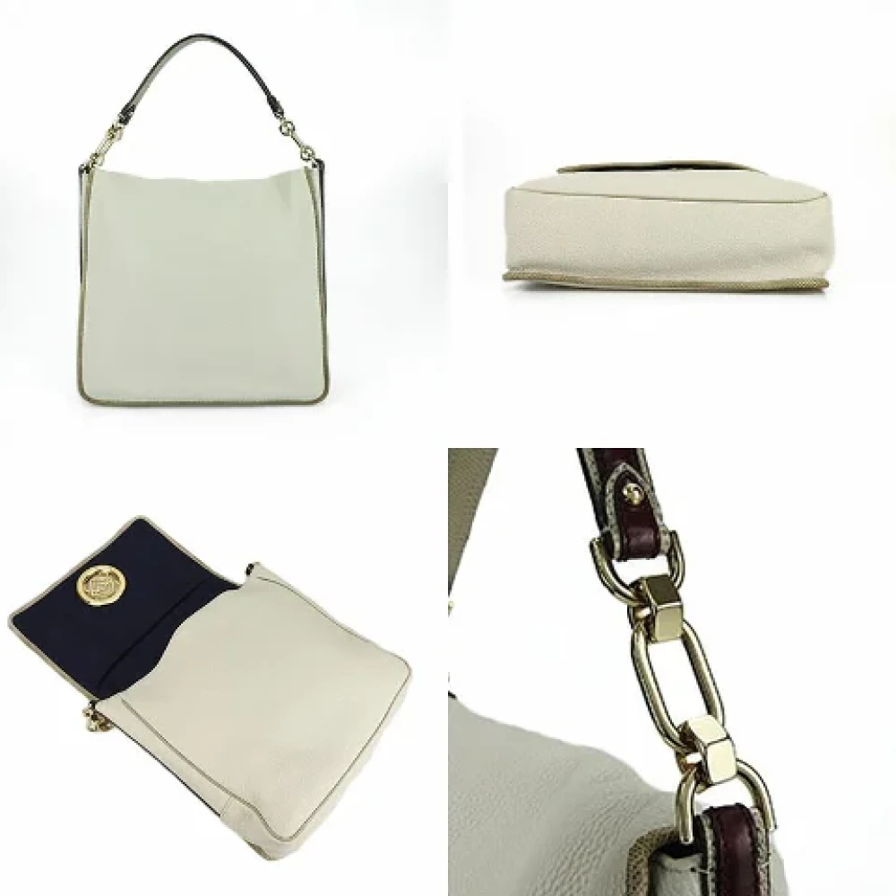 Loewe Pre-owned Leather shoulder-bags White Dames