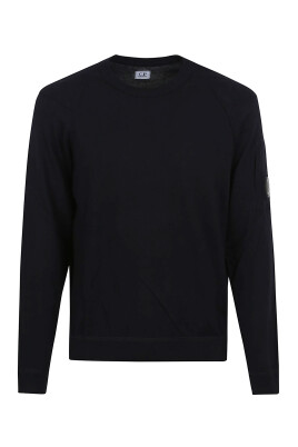 blue-crew-neck-sweater-with-unique-pocket