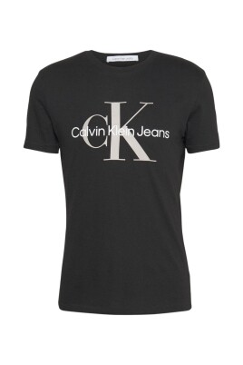 round-neck-t-shirt