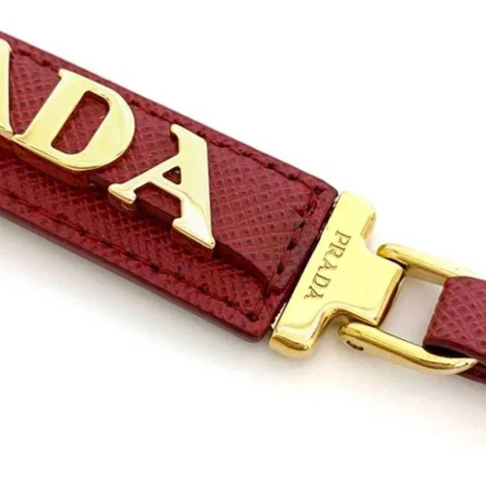 Prada Vintage Pre-owned Leather key-holders Red Dames