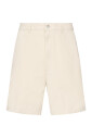 shorts-blancs-avec-triple-couture