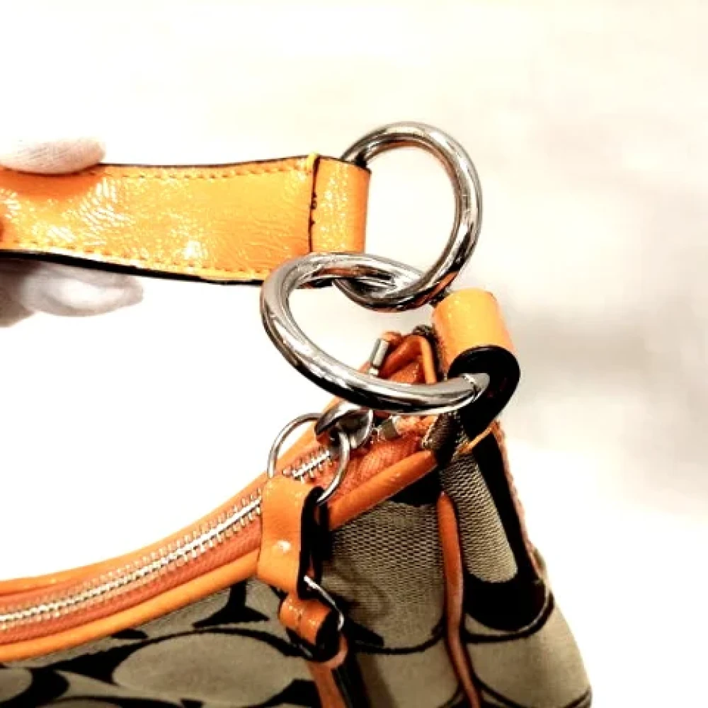 Coach Pre-owned Canvas handbags Orange Dames