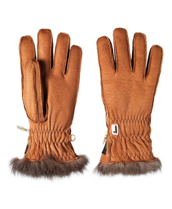 brown-gloves