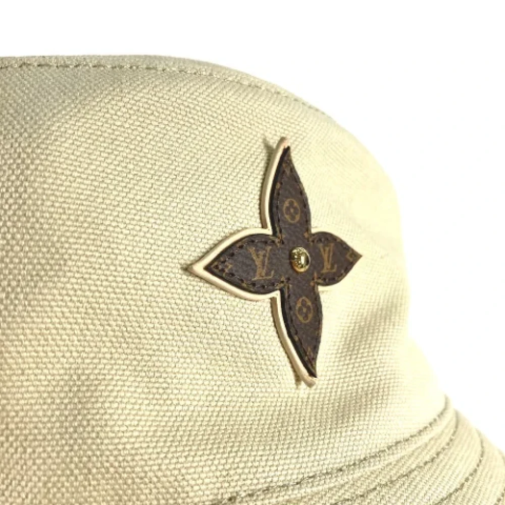 Louis Vuitton Vintage Pre-owned Cotton hats Beige Dames