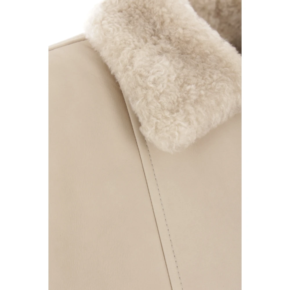 BRUNELLO CUCINELLI Shearling Bikerjack met Geborduurd Detail Beige Dames