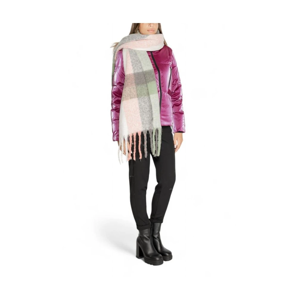 Only Grijze Polyester Sjaal voor de Winter Multicolor Dames