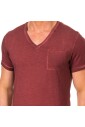 short-sleeve-v-neck-t-shirt