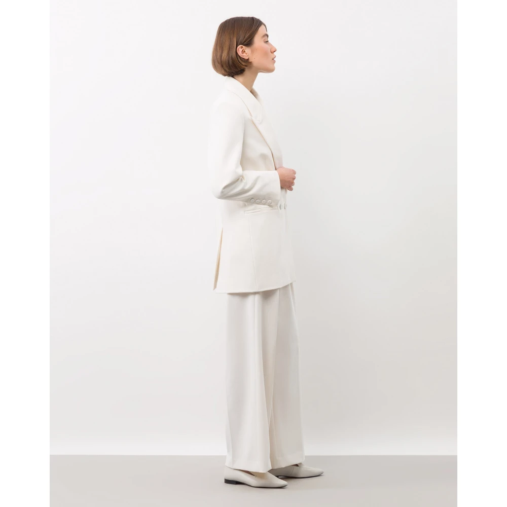 IVY OAK Peak Lapel Tuxedo Blazer Elegant Style White Dames