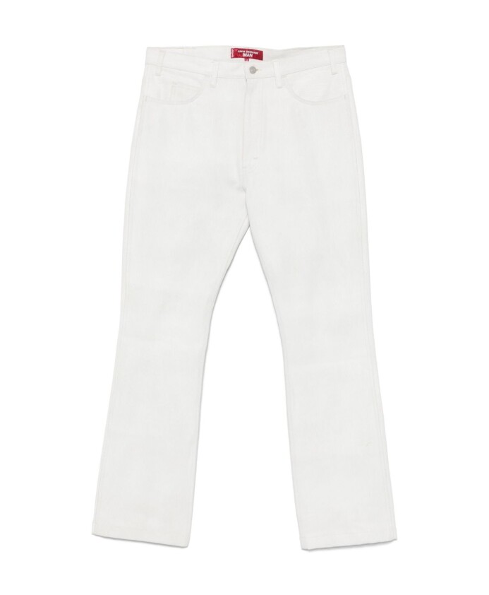 witte-broek-met-klassieke-stijl