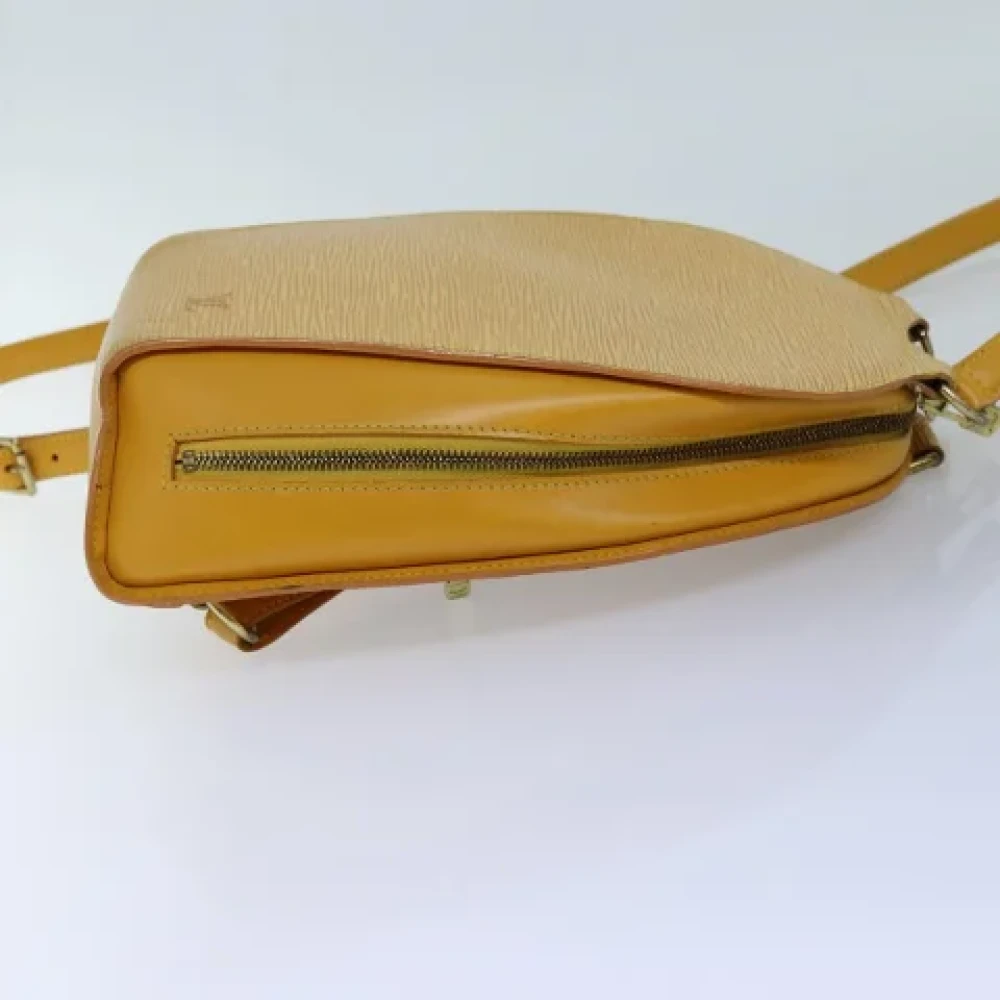 Louis Vuitton Vintage Pre-owned Leather backpacks Yellow Dames