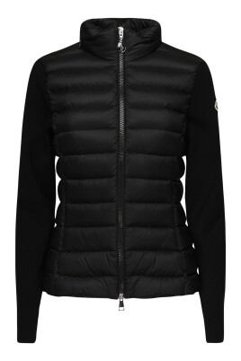 black-wool-sweater-with-removable-hood