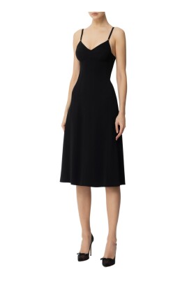 elegante-robe-midi-noire