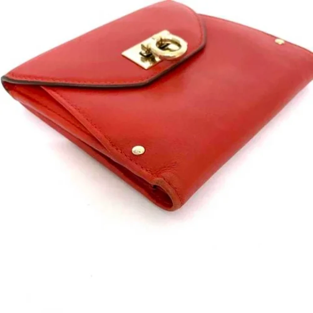 Salvatore Ferragamo Pre-owned Leather wallets Red Dames