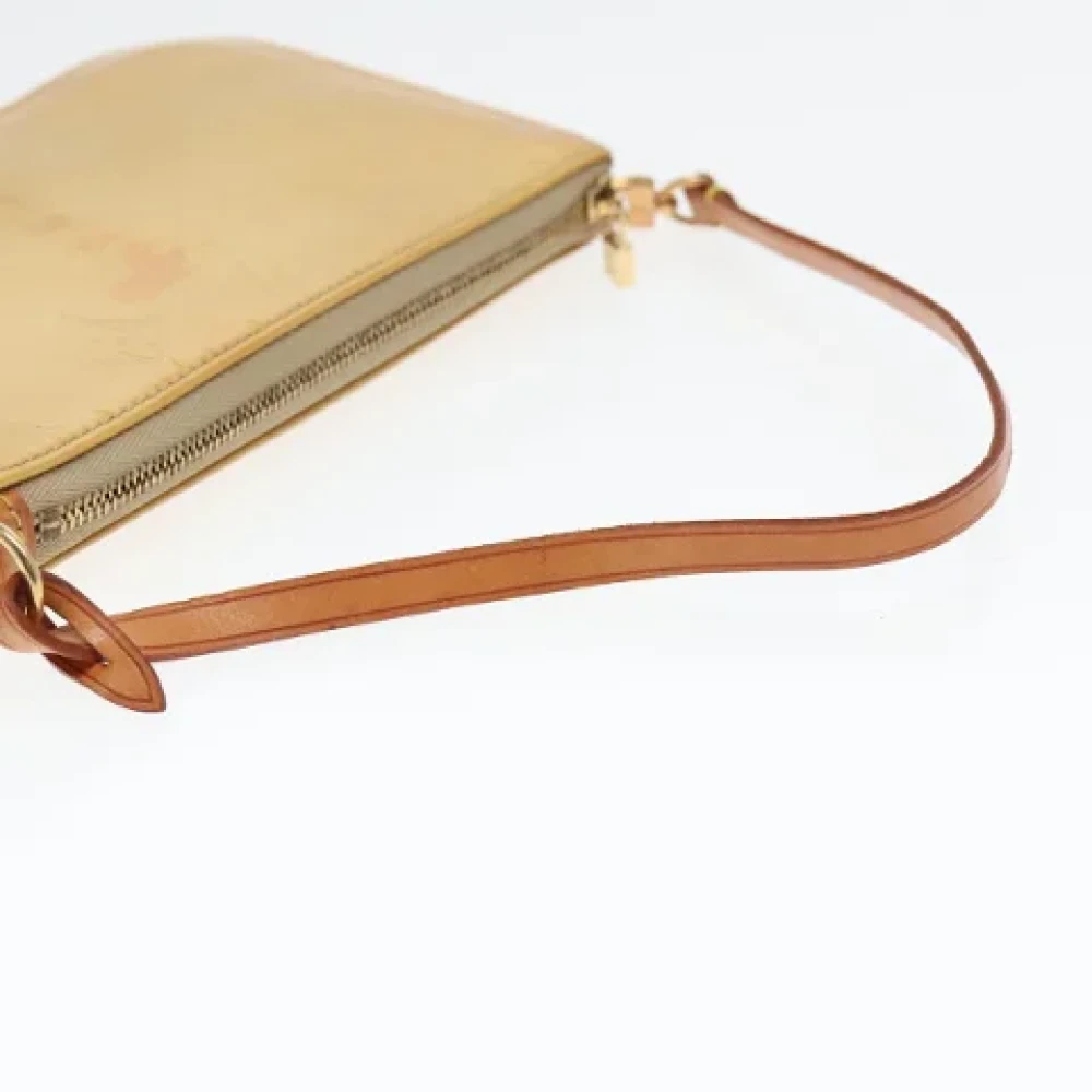 Louis Vuitton Vintage Pre-owned Fabric clutches Beige Dames