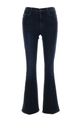 blue-jeans-for-women-aw25