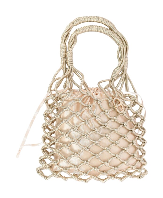 sac-a-main-en-filet-lurex-avec-breloque-ovale