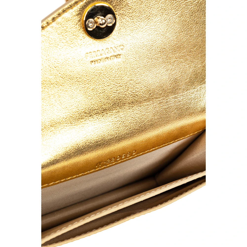 Salvatore Ferragamo Leren portemonnee Yellow Dames