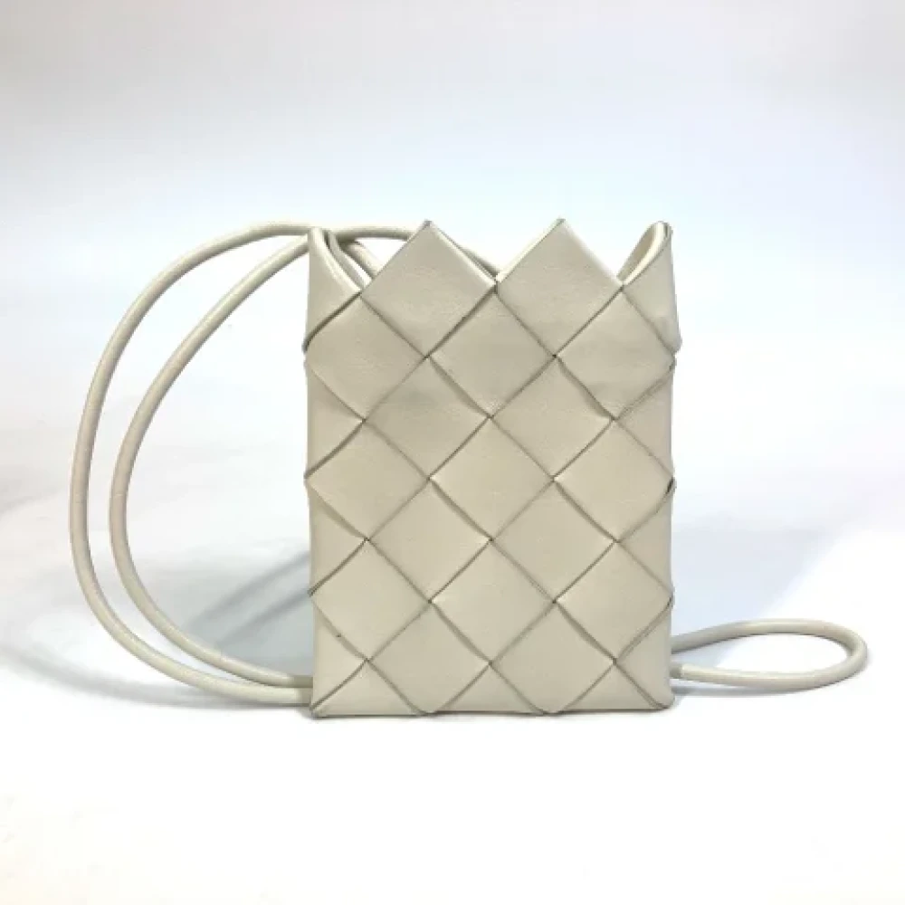 Bottega Veneta Vintage Pre-owned Leather shoulder-bags White Dames