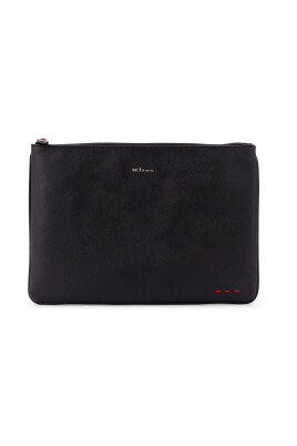 black-leather-bags-with-zip-closure
