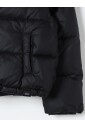 veste-rembourree-a-capuche-enfant-hiver
