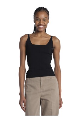 svart-tank-top-milano-stil