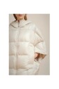 manteau-en-nylon-rembourre-a-capuche