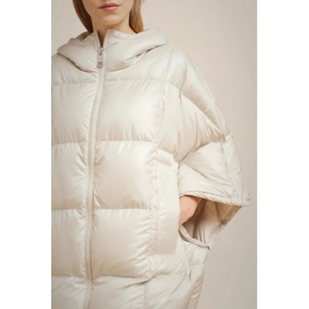 Liviana Conti Gewatteerde nylon donsjas Beige Dames