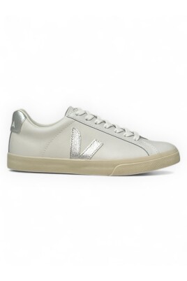 sneakers-decontractees-pour-un-usage-quotidien