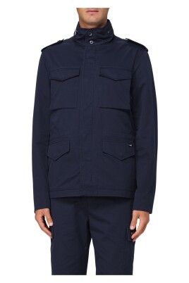 field-jacket-for-outdoor-adventures