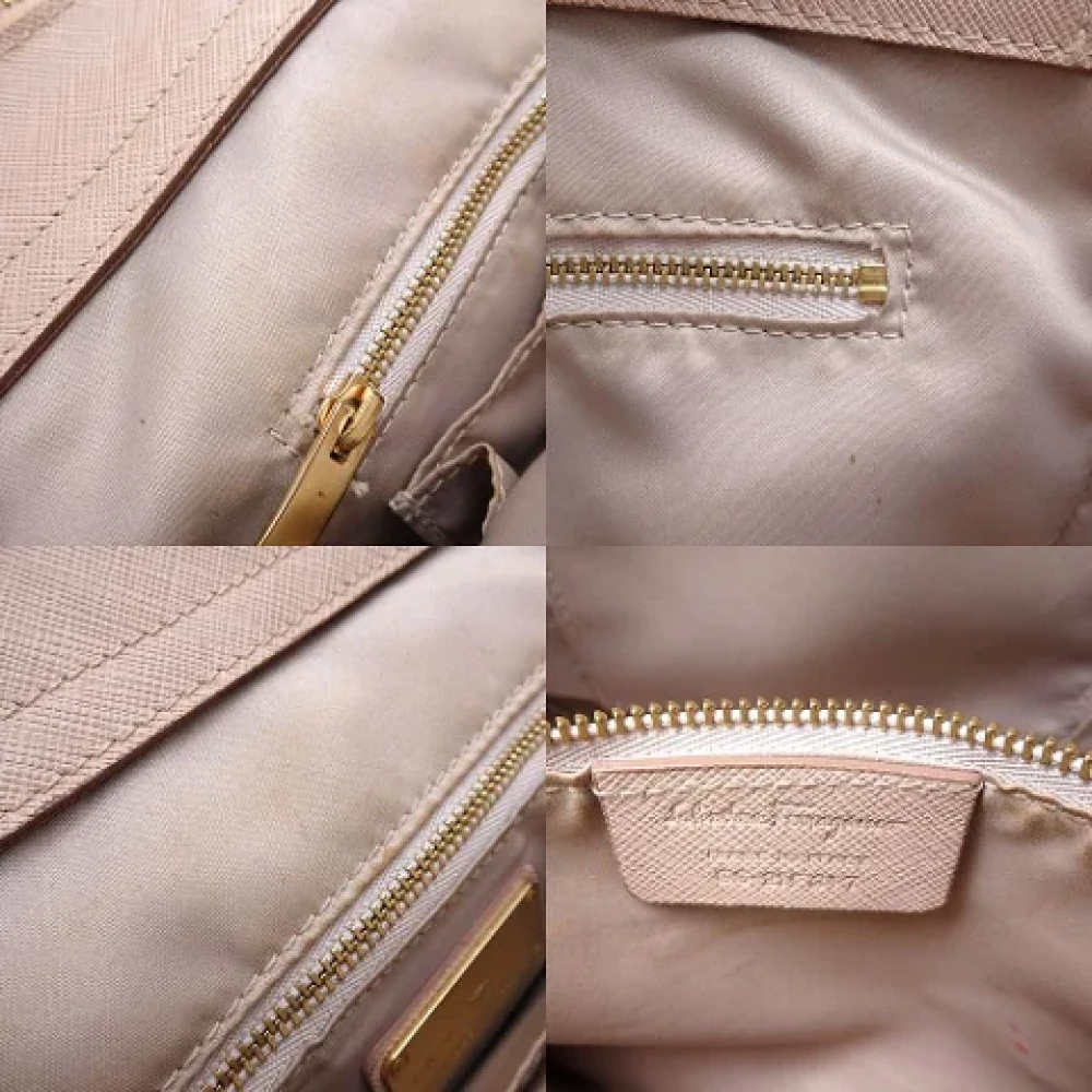 Salvatore Ferragamo Pre-owned Leather handbags Beige Dames