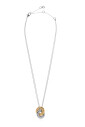 collier-avec-pendentif