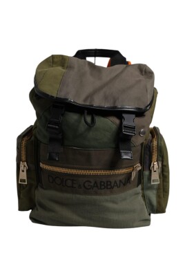 sac-a-dos-en-toile-camouflage