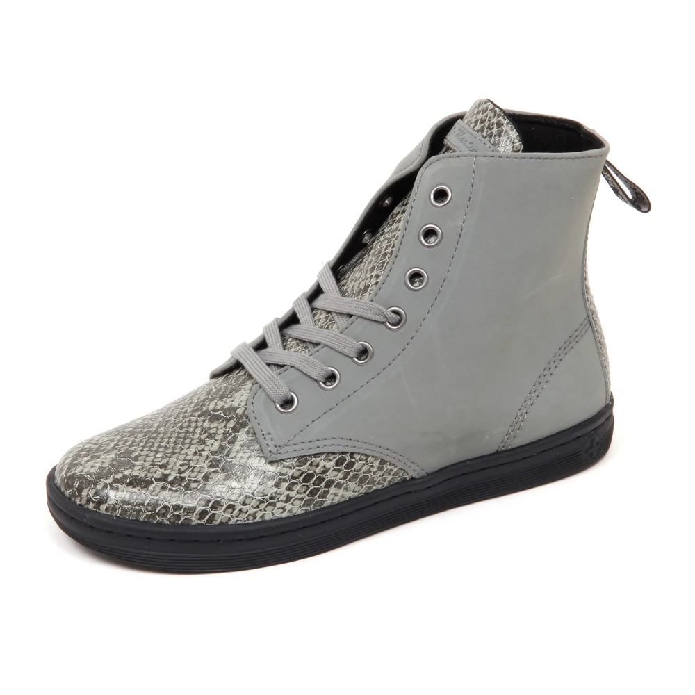 Dr. Martens Gekraste Grijze Casual Sneakers Dames Schoenen Grijs