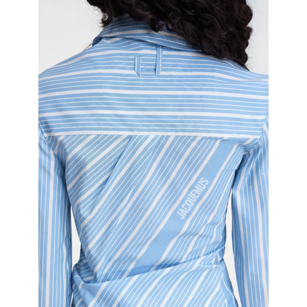 Jacquemus Asymmetrisch Overhemd met Parelknopen Blue Dames