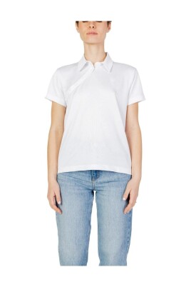 haut-asymetrique-en-polyester-au-design-original