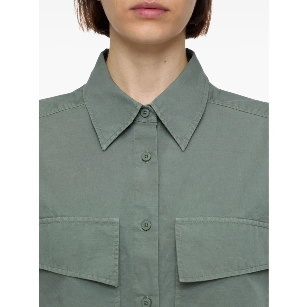 closed Groene knoopshirt met zakken Green Dames