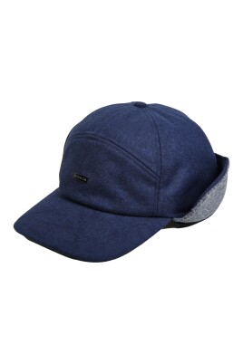 cap-with-earflaps