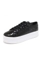 chaussures-slip-on-avec-decoupe-etoile