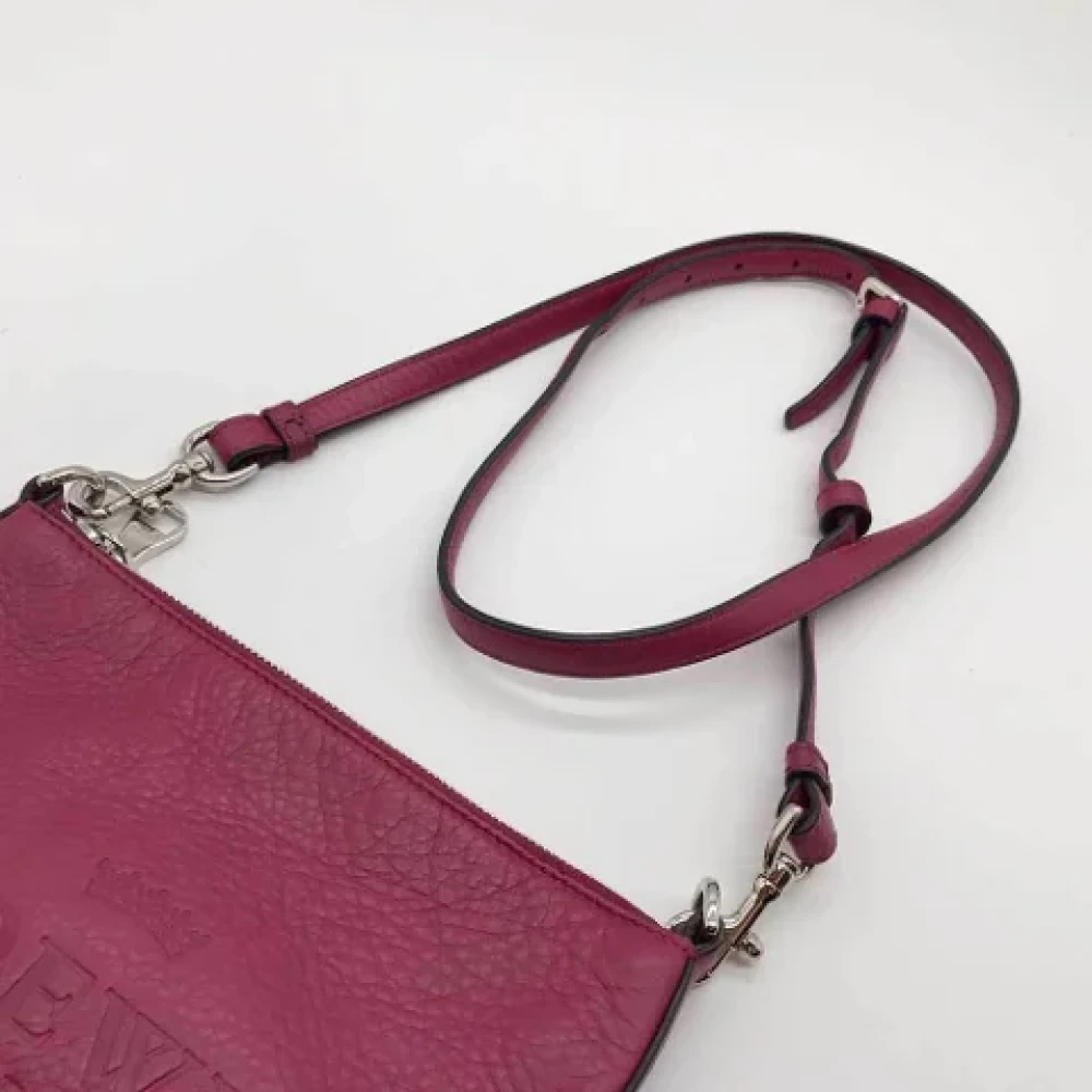 Loewe Pre-owned Fabric shoulder-bags Pink Dames