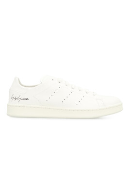 low-top-leather-sneakers
