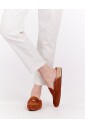moccasin-mule-cognac