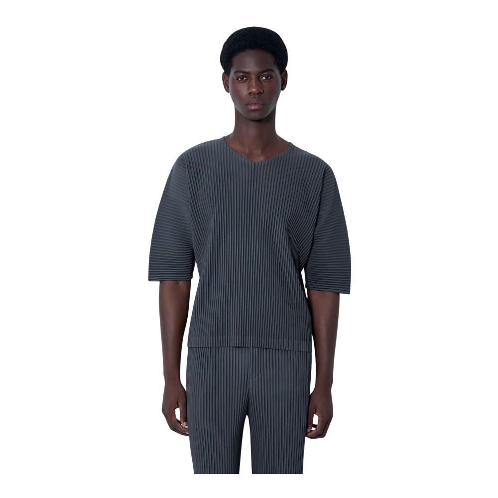Tops > T-Shirts - - Issey Miyake - Modalova
