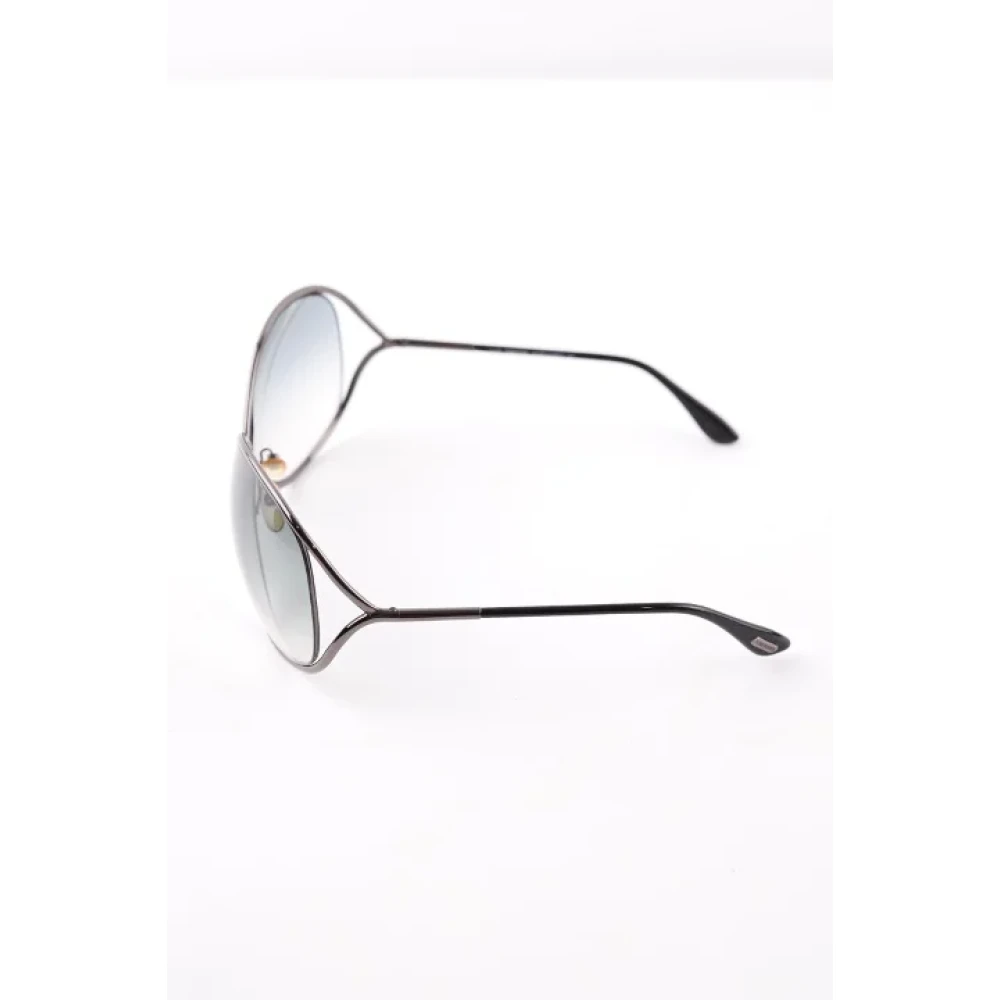 Tom Ford Pre-owned Plastic sunglasses Black Dames